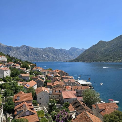 Vue depuis le beffroi de Perast